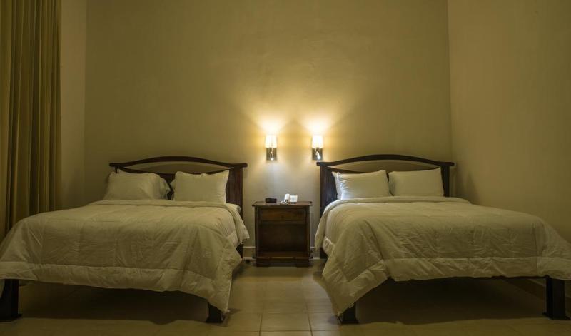 Hotel Real La Merced Гранада Экстерьер фото